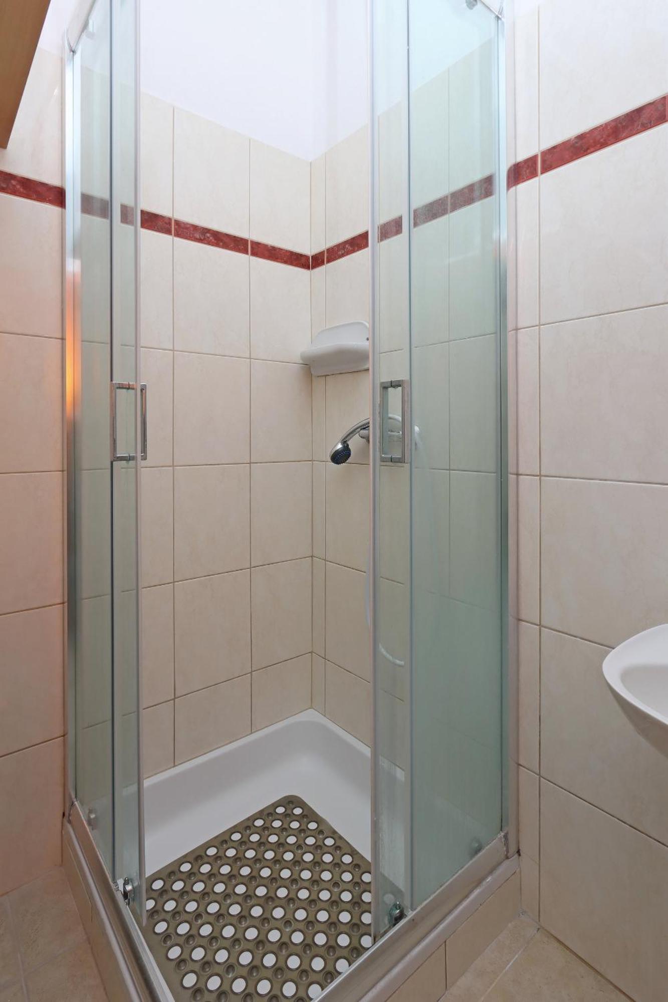 Apartments With A Parking Space Pag - 18345 Pag Town Bagian luar foto
