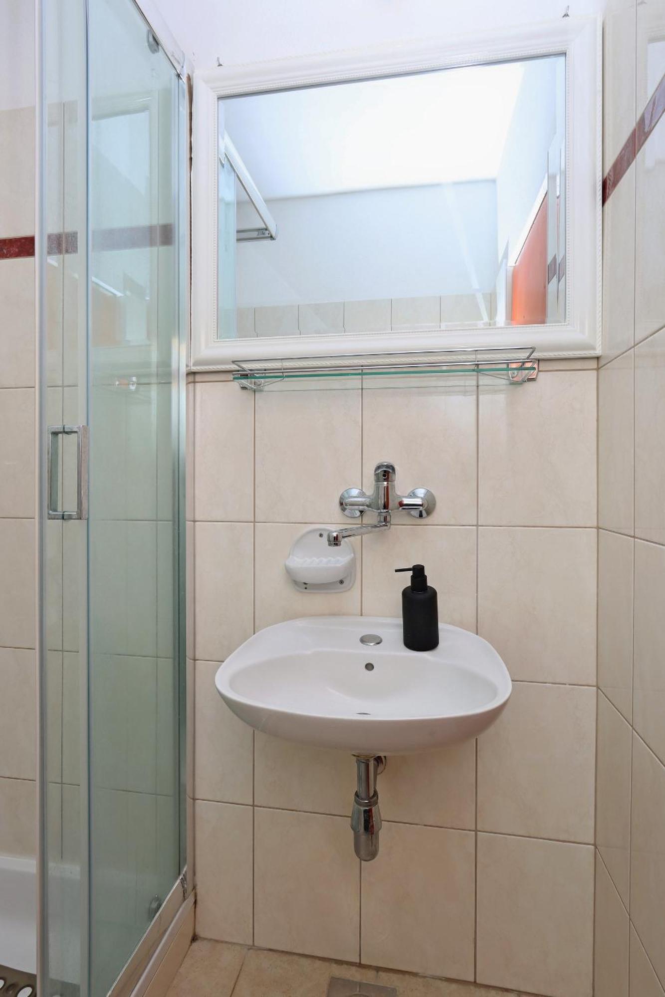 Apartments With A Parking Space Pag - 18345 Pag Town Ruang foto